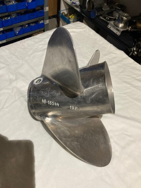Mercruiser Laser II propeller